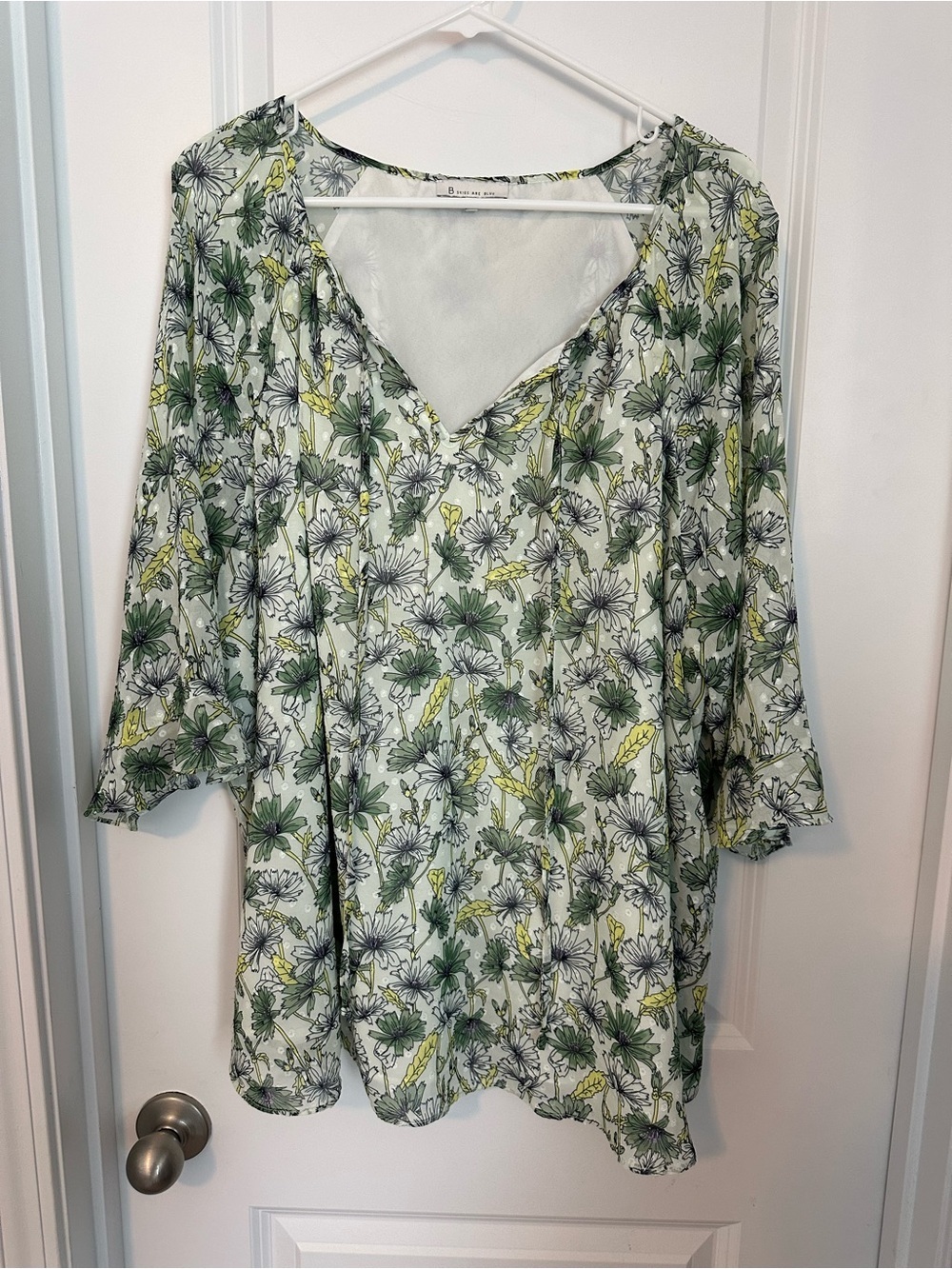Skies Are Blue Floral V-Neck Tunic - Green & Yellow